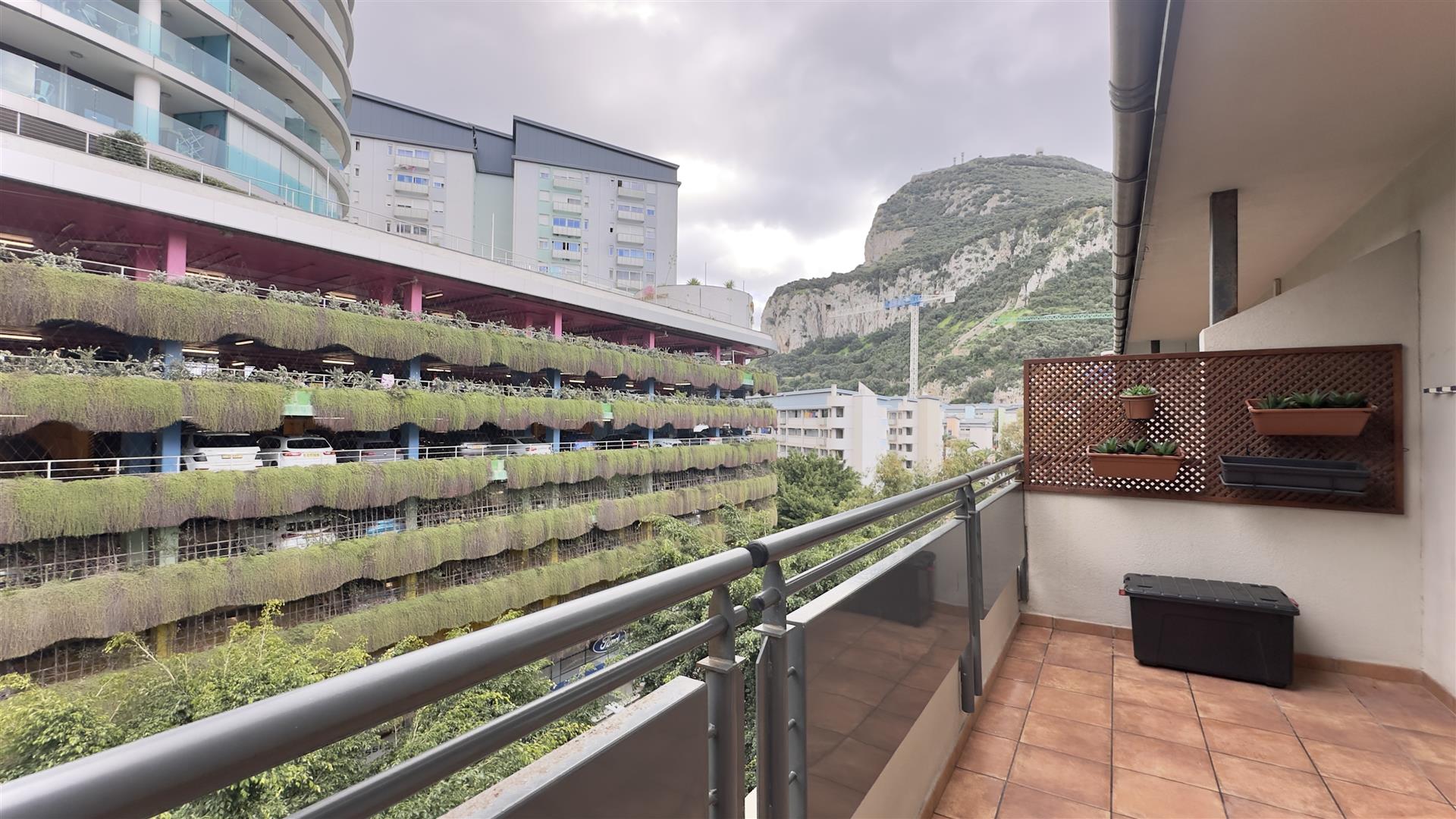 Image of Apartment - 3 Bedrooms - 2 Bathrooms for Sale in Marina Views-Gibraltar, Image 3